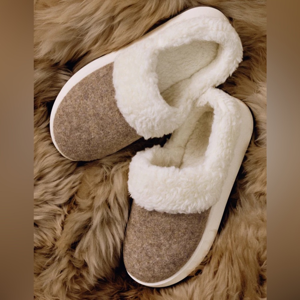 allbirds Women's Kiwi Slipper - Dark Camel (Stony Cream Sole) - 8 NEW IN BOX NIB